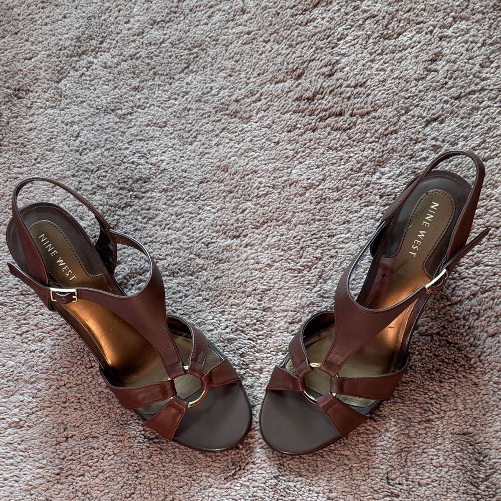 Nine West Chocolate color Women's Sandals - Picture 5 of 6
